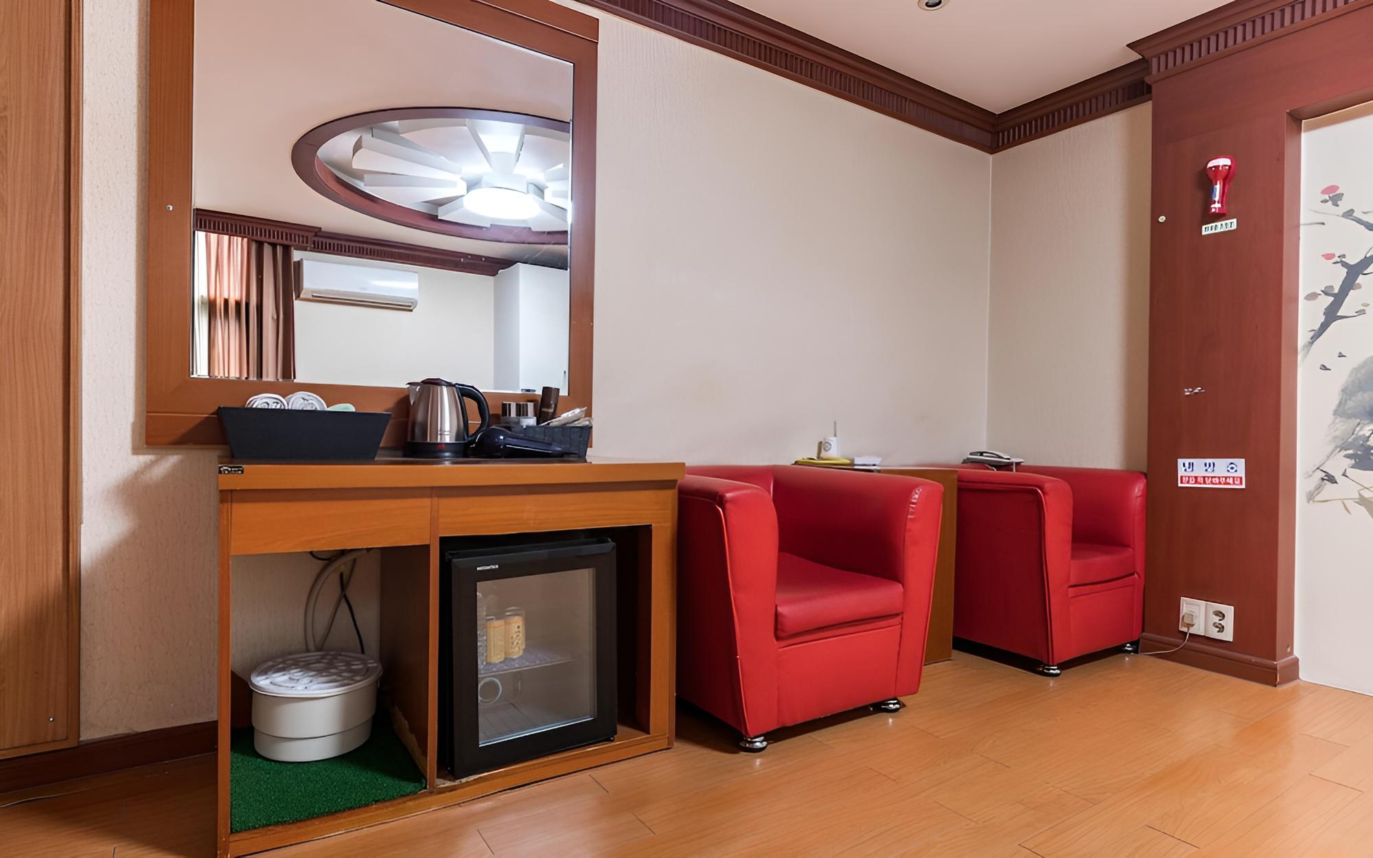 Jecheon Cielo Hotel view 5