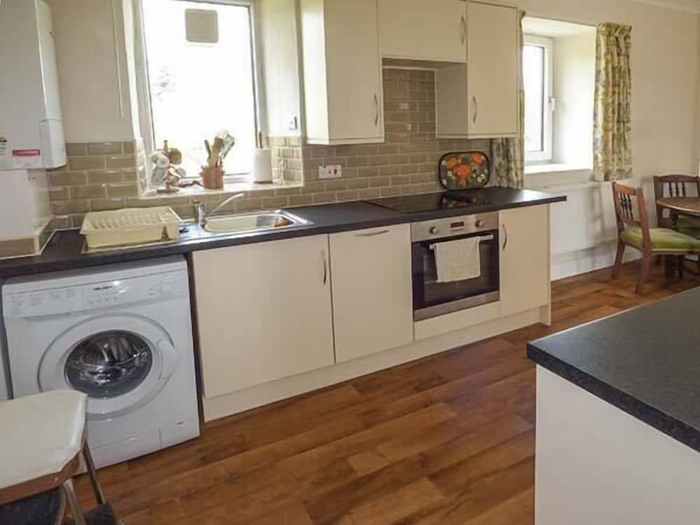 Aros - Property Image 5