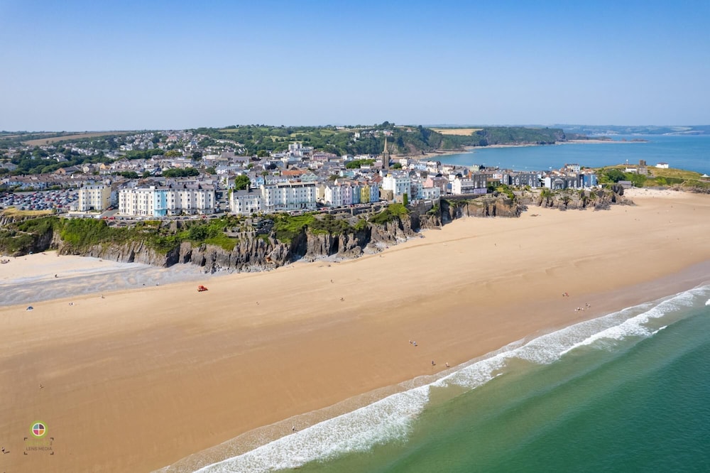 Penlan - Close to Town and Beaches