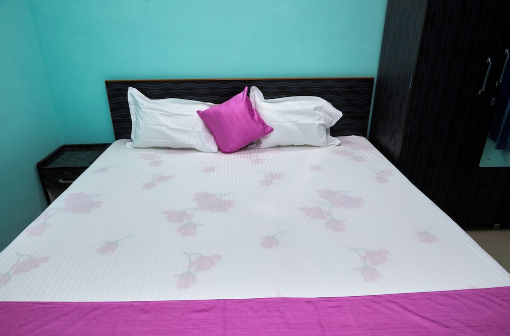 Deb Guest House