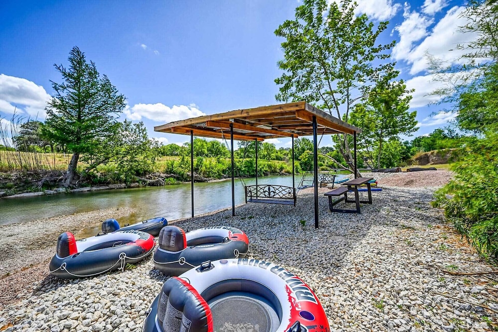 Stunning Blanco Home w/ Direct River Access! view 3