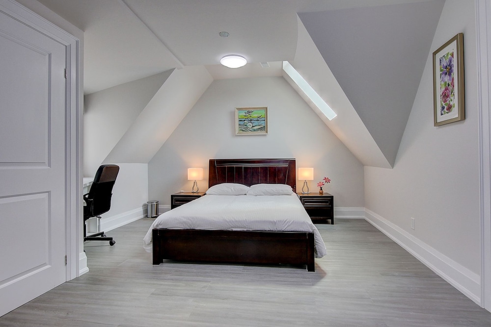 Spadina Guesthouse