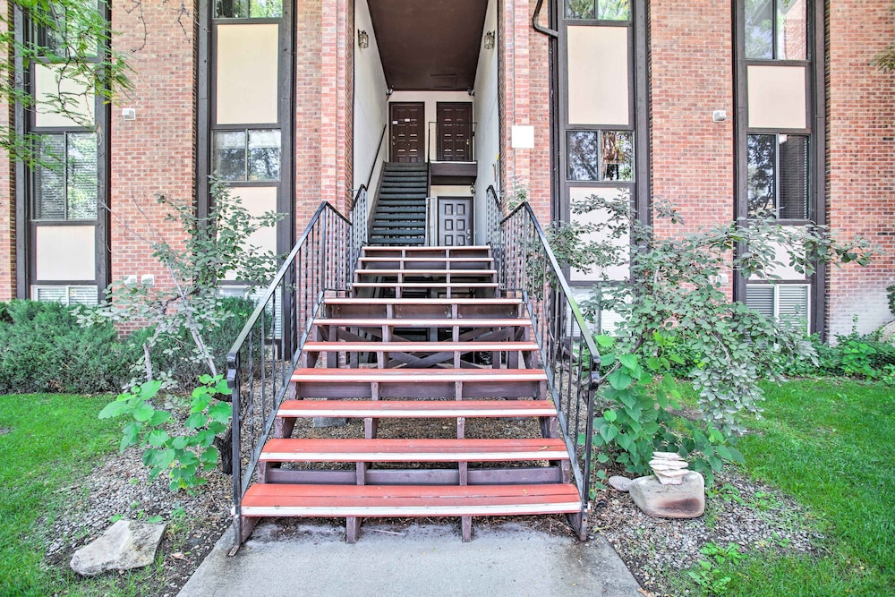 Hotel Stunning Condo By Trails, Nat'l Monument! - Image 1