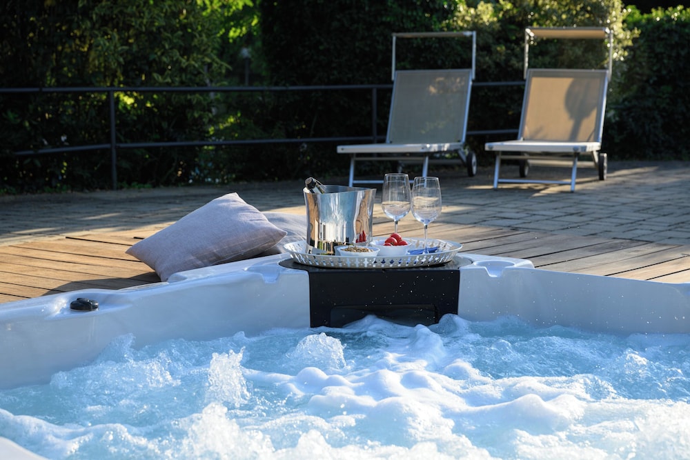 Villa Gaudia, Luxury Villa with pool, A-C photo 4