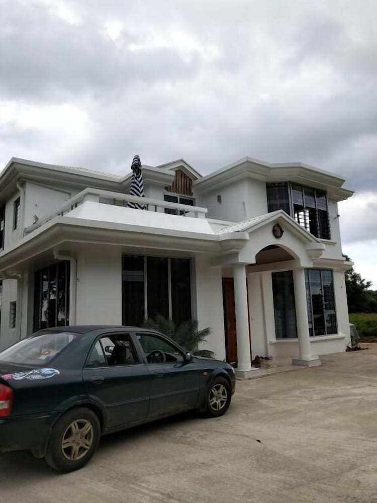 Suva Hideaway Villa