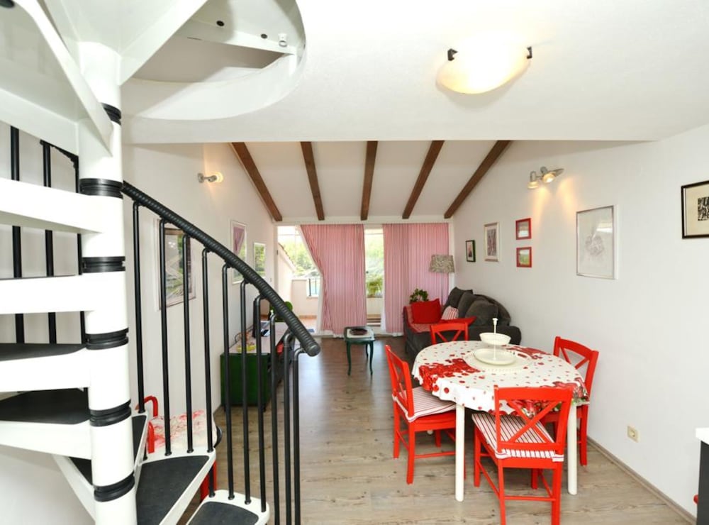 Bay House Rosohotnica