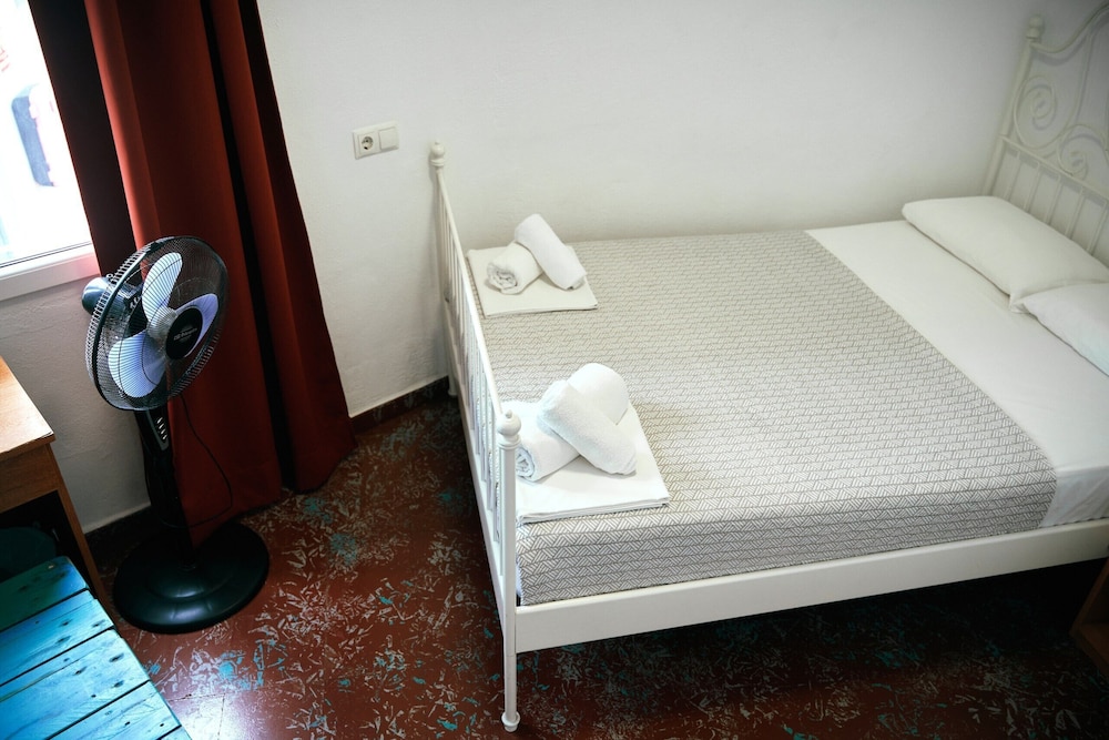 LOFT APART & HOSTAL Group