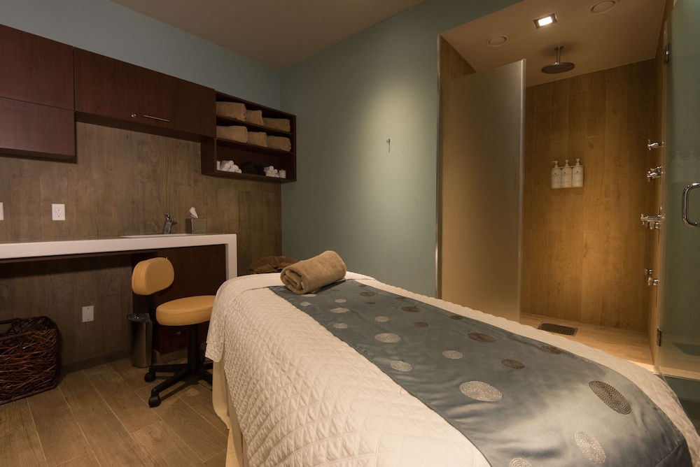 Hilton Barbados Resort - Photo 49