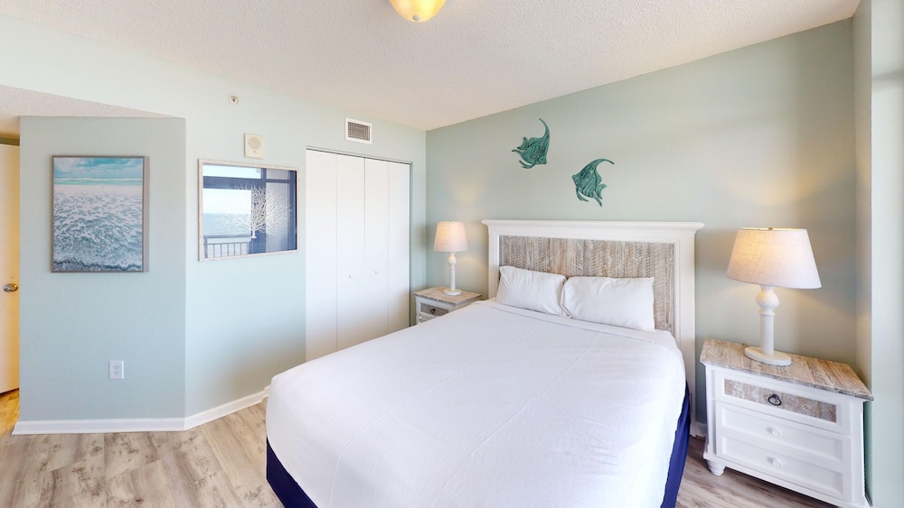 Atlantica 557 2 Bedroom Condo