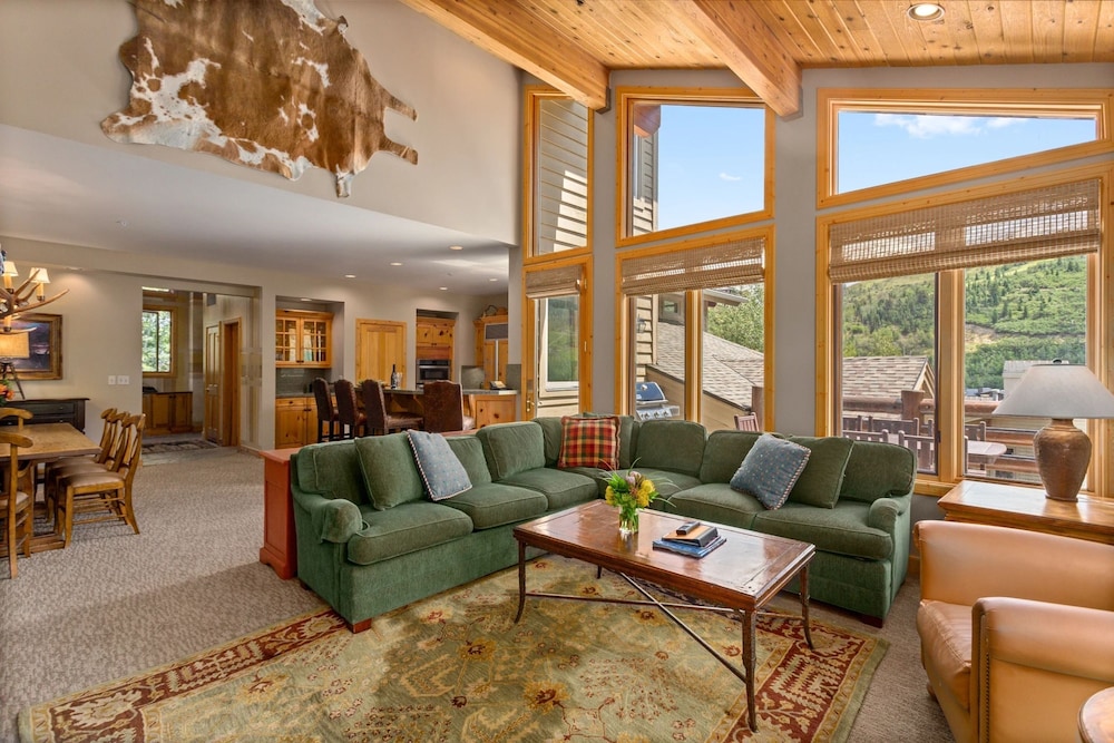 Trail's End Lodge at Deer Valley Resort - Four Bedroom Residence with Spa #18 4 Condo