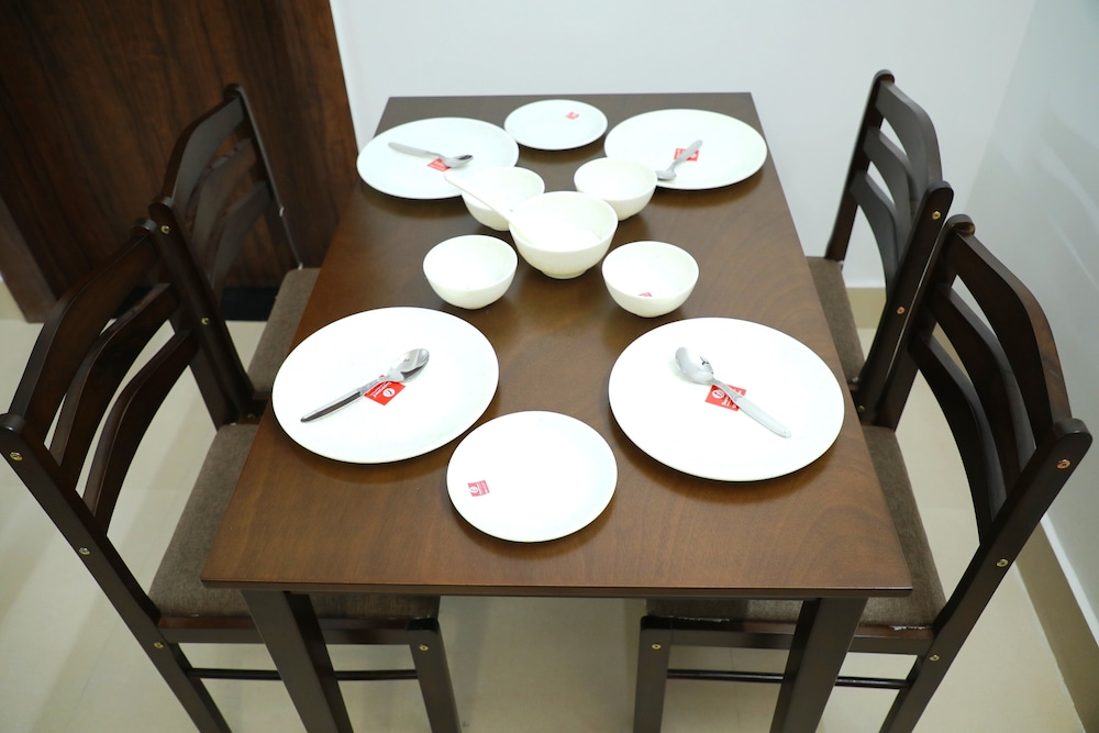 Aashhiana Guest House Entire 2BHK Service Apartments, Kolkata