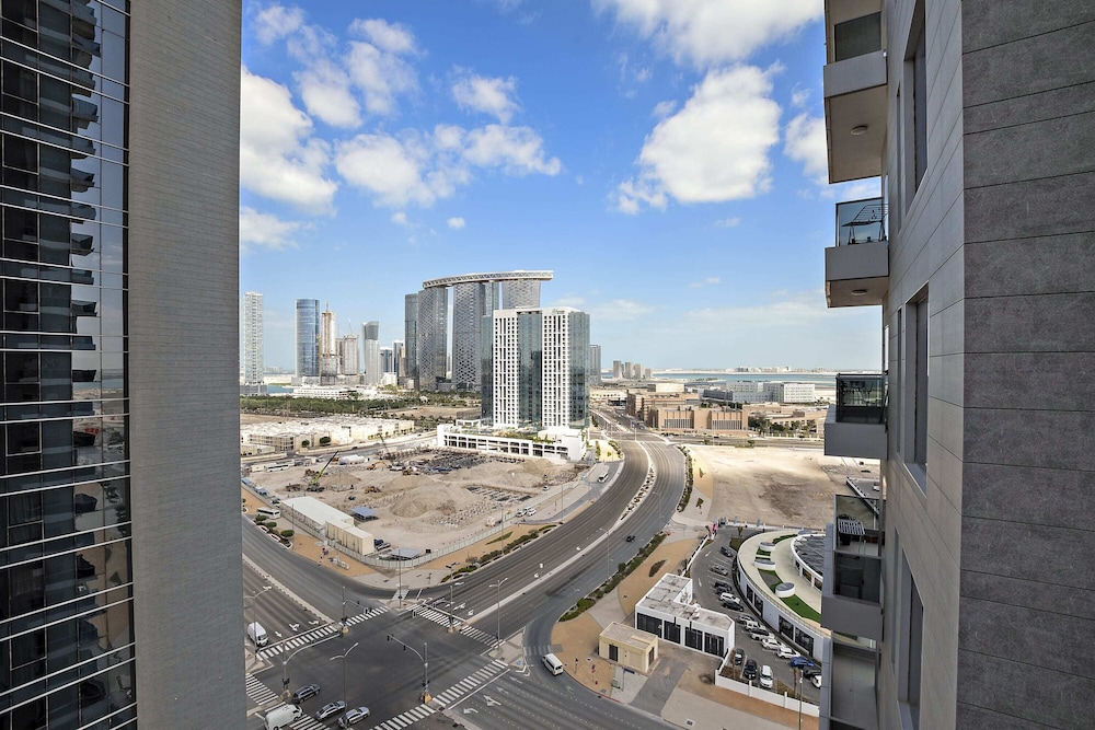 Abu Dhabi Vacations - Silkhaus Najmat C 2, Al Reem Abu Dhabi - Property Image 81