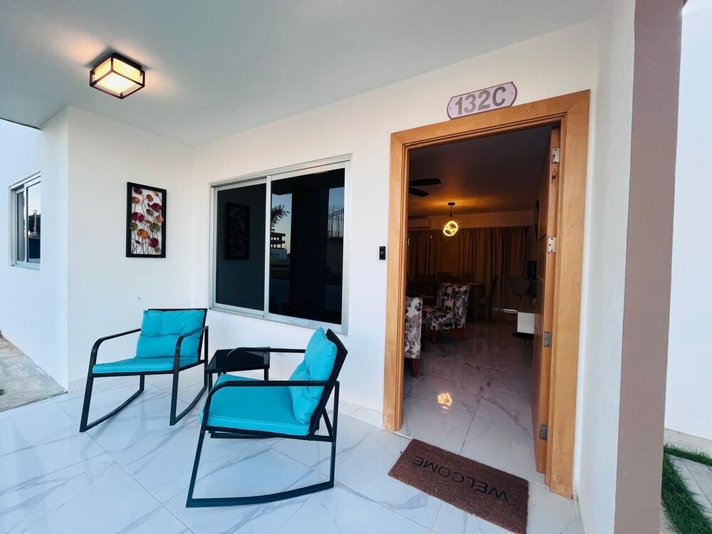 4BR 14 pax Twin Villa-Bbq & private pool