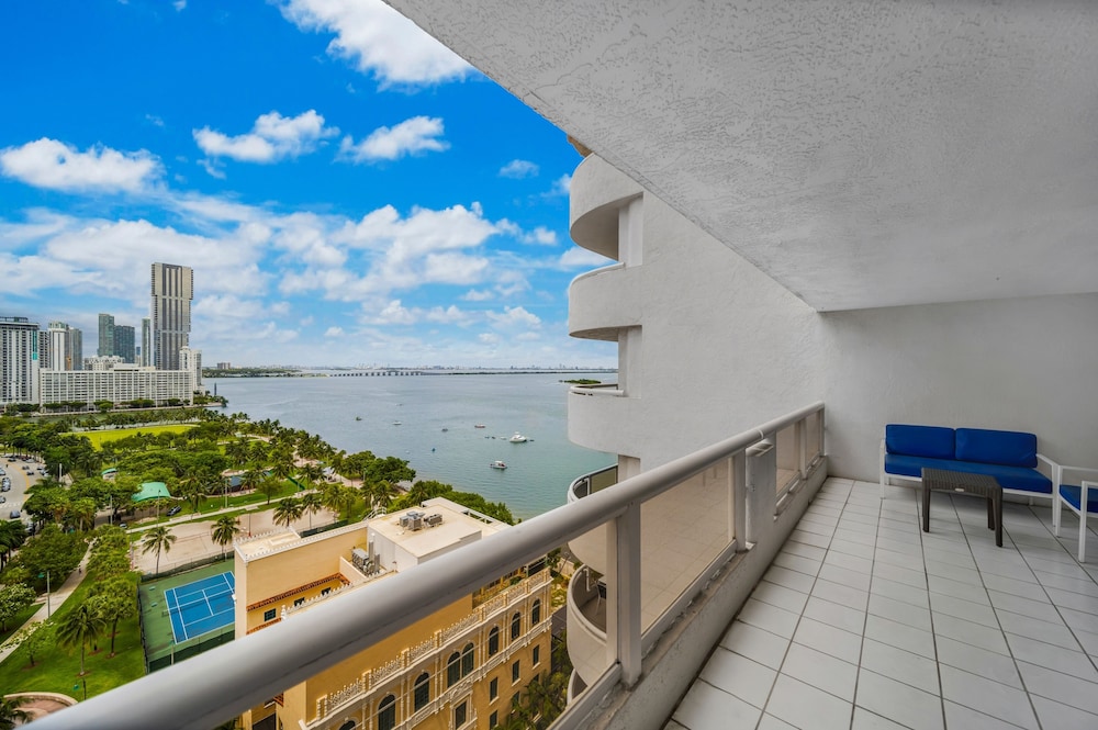 The Grand Biscayne Bay