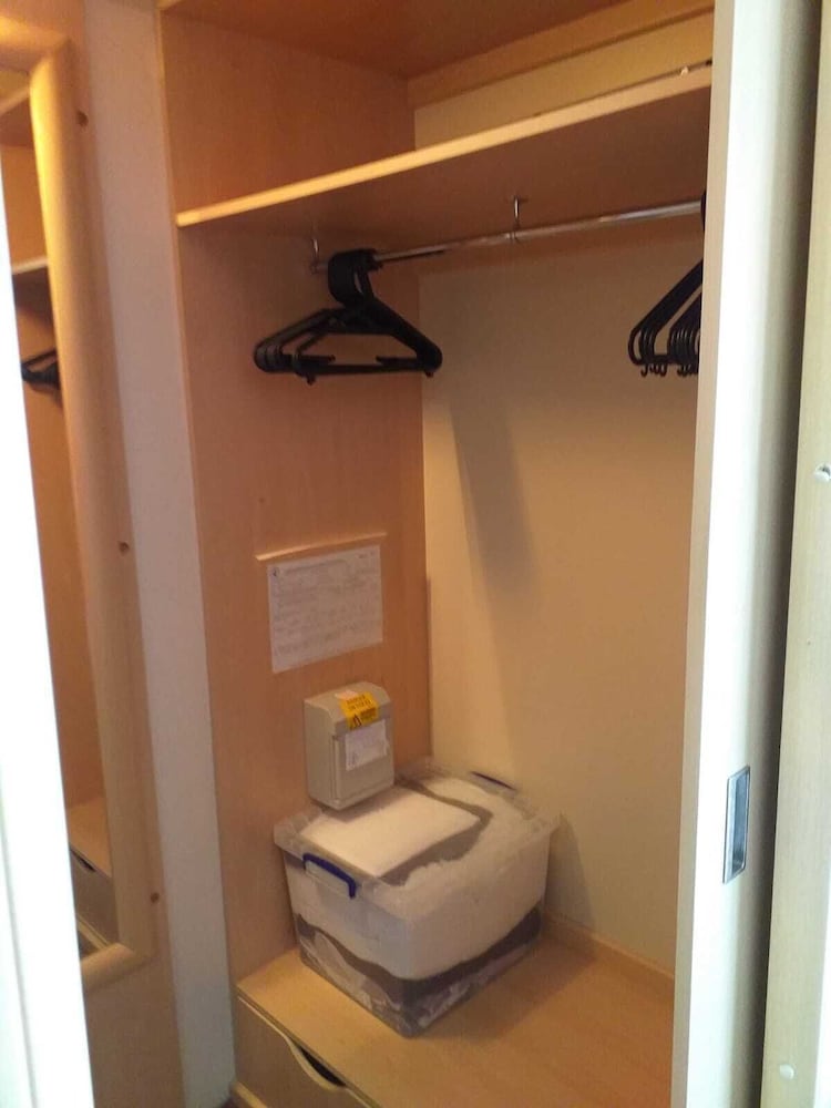 Captivating 2-bed 6 Berth Caravan in Ingoldmells view 2