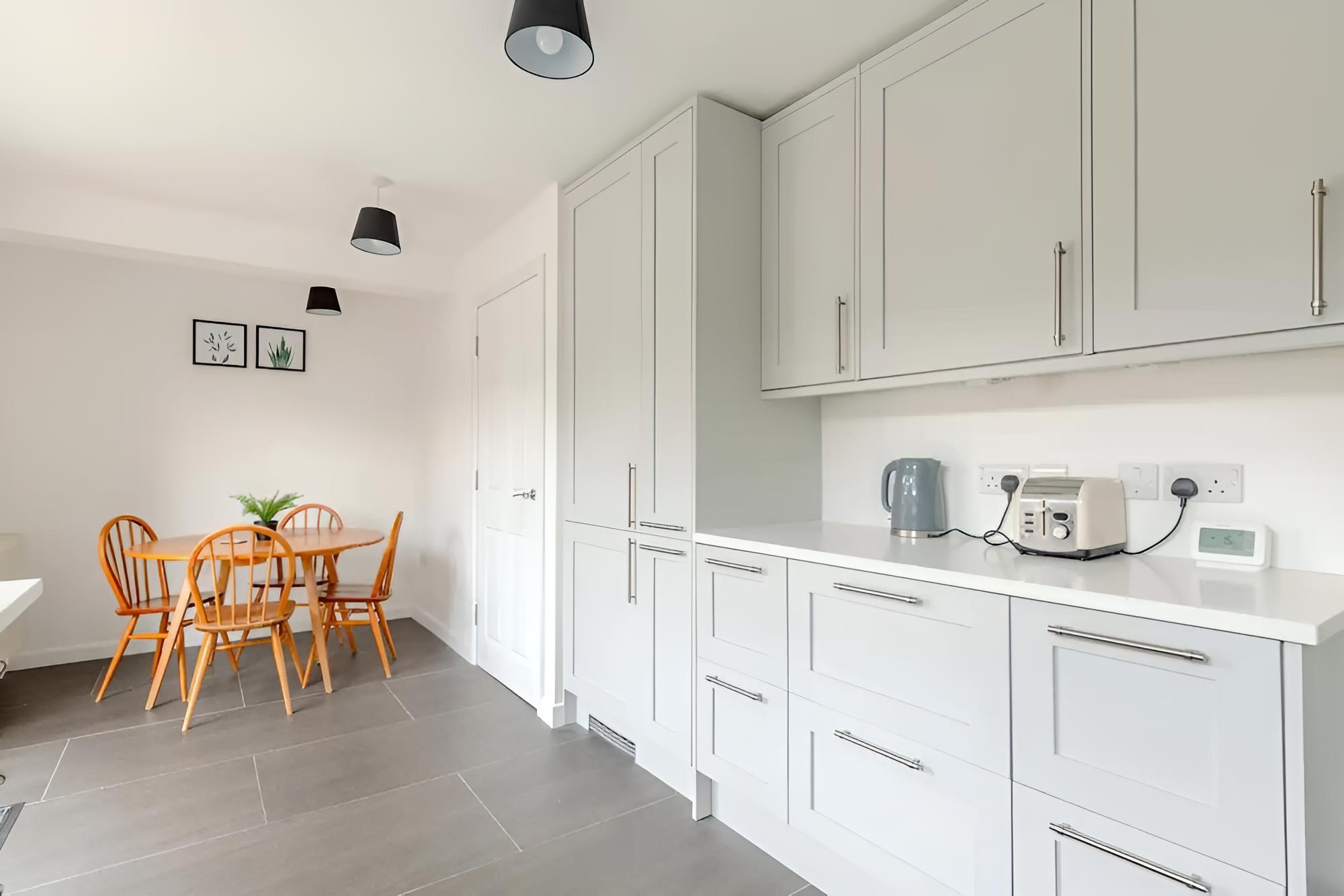 Bright & Spacious 5BD House - Peckham
