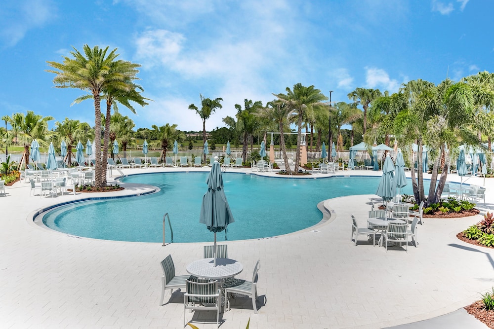 1878 Tropical Palms Circle - Image 4