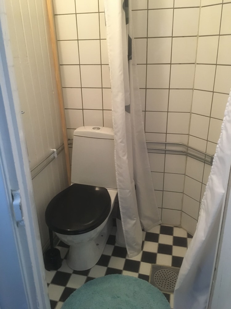 Varmdovagen B&B Cottage