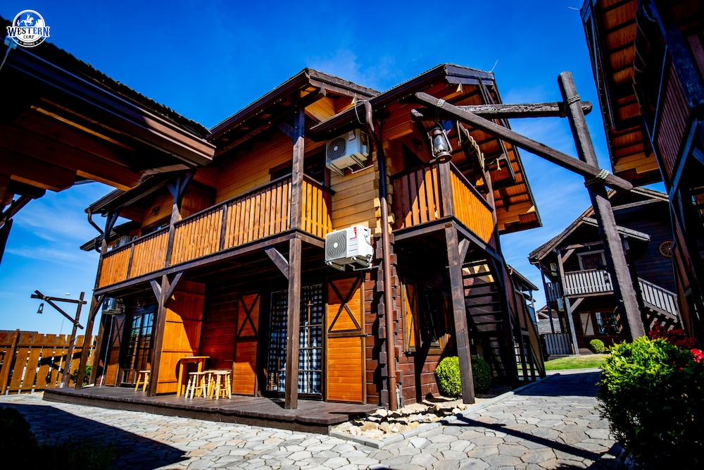 Western Camp Resort view 2