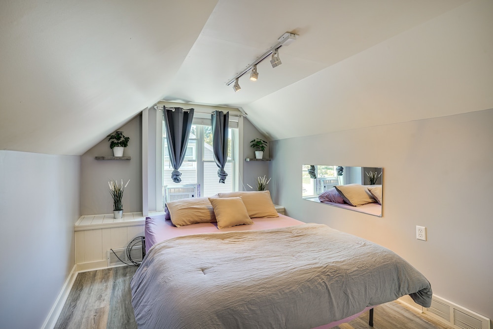 Minneapolis Home: Mins From US Bank Stadium More - Property Image 31