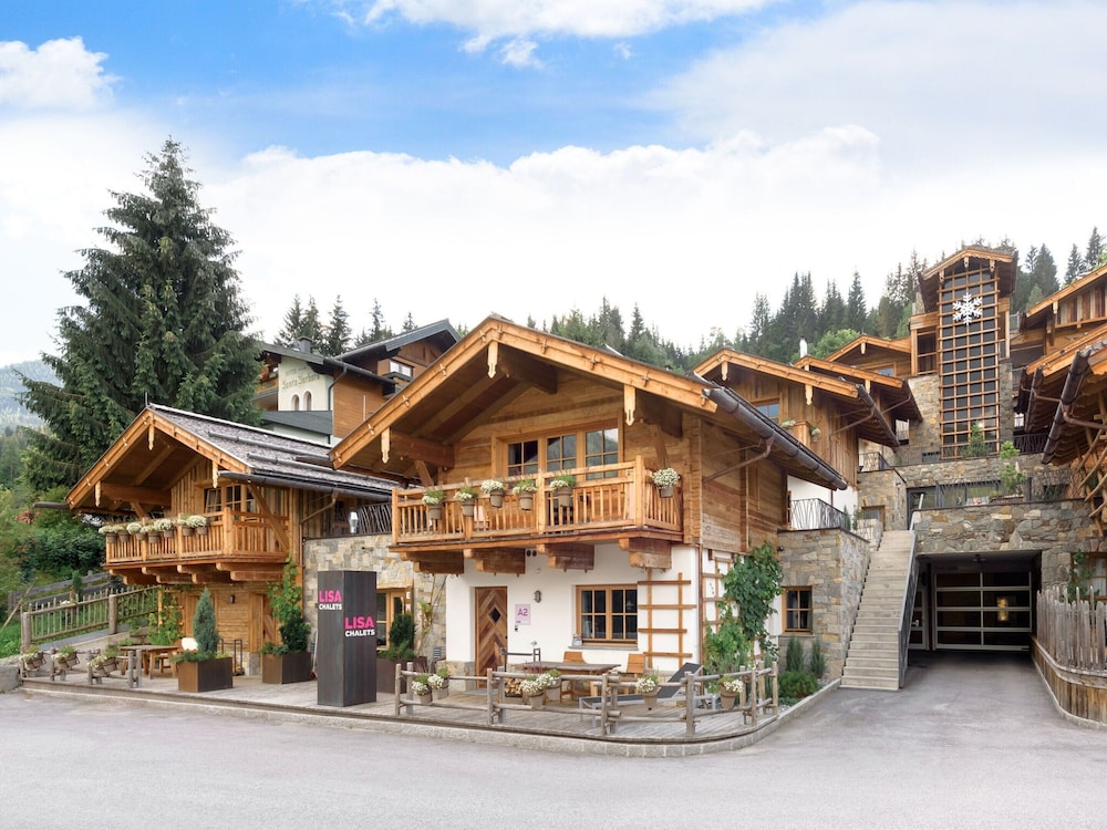 Flachau Chalet With a Sauna