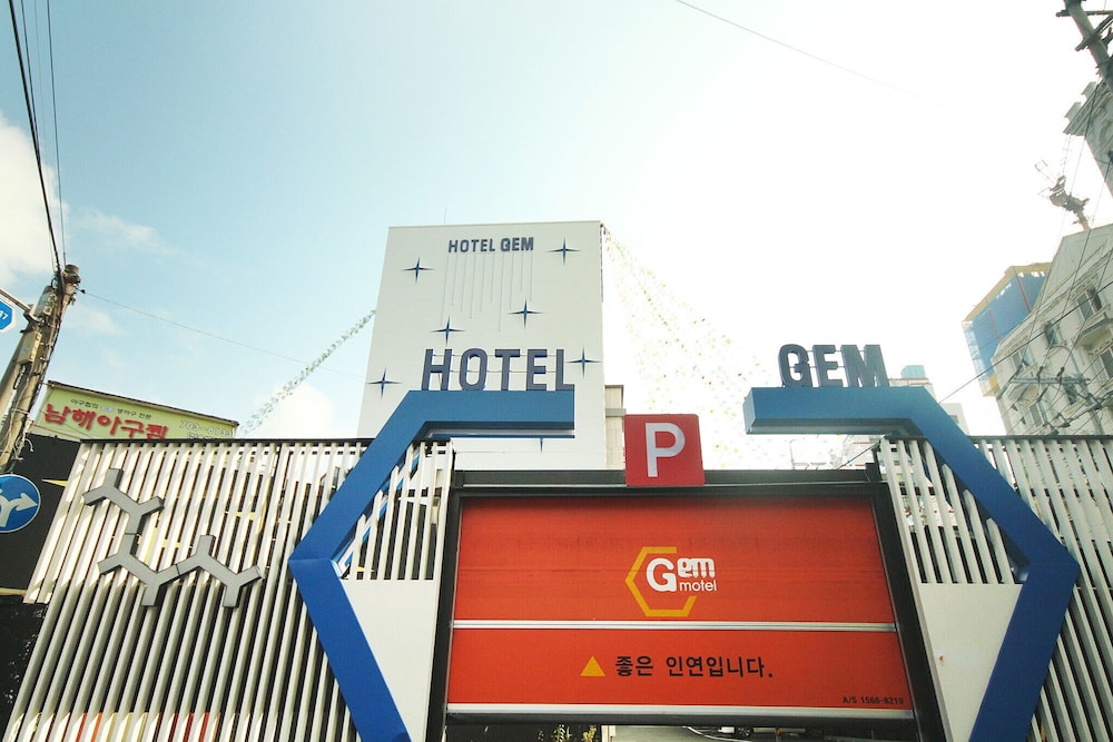 Busan Songjeong Gem