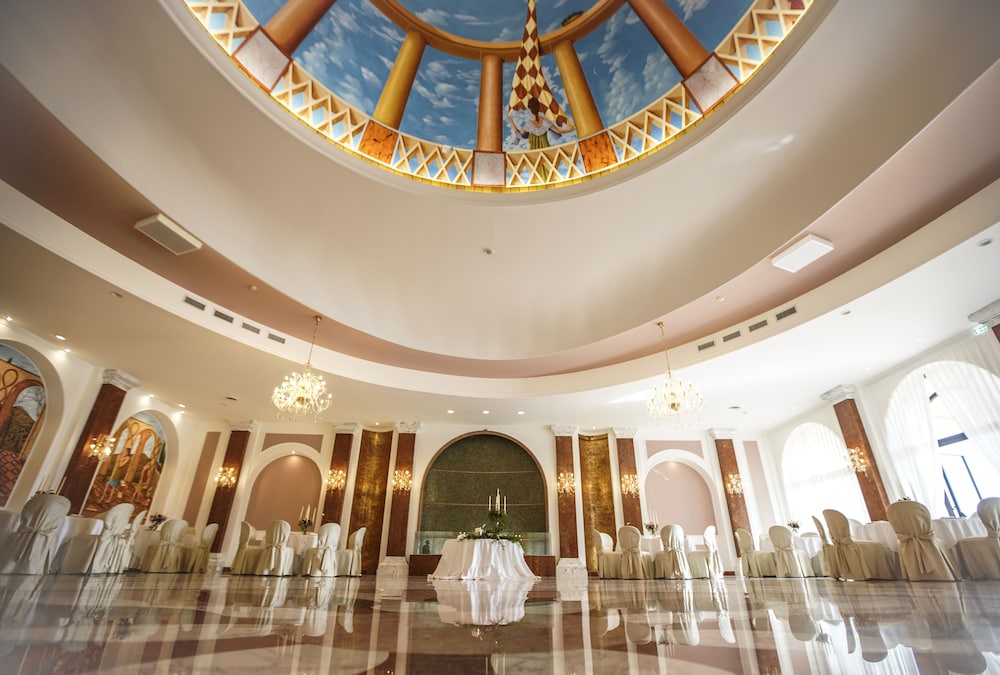 meeting & event spaces