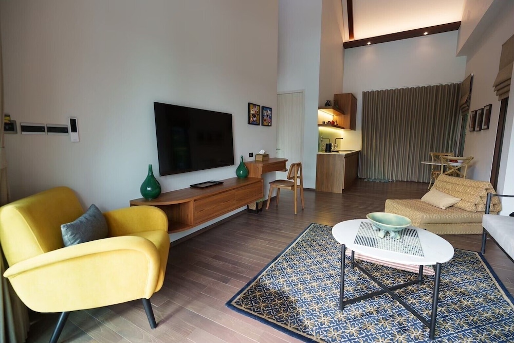 Woodlands Phayayen Resort