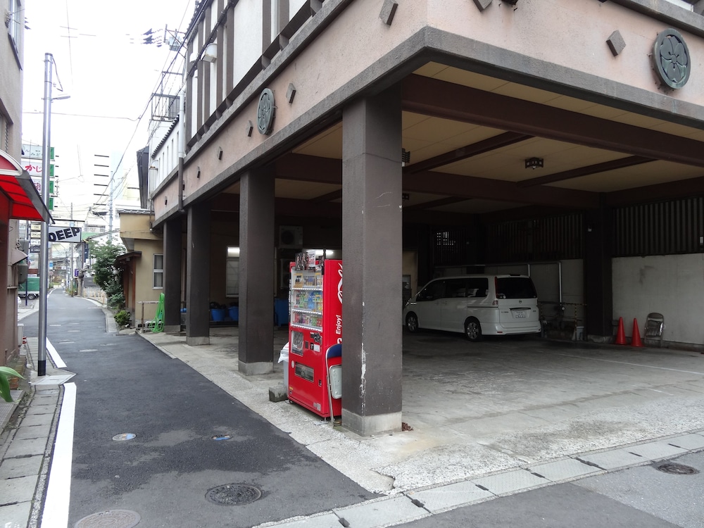 Nogamihonkan Ryokan