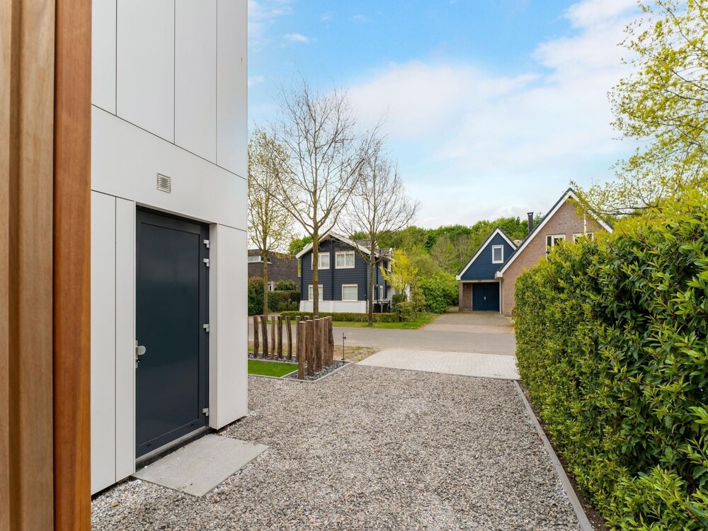 Amazing Villa in Zeewolde With Terrace view 5