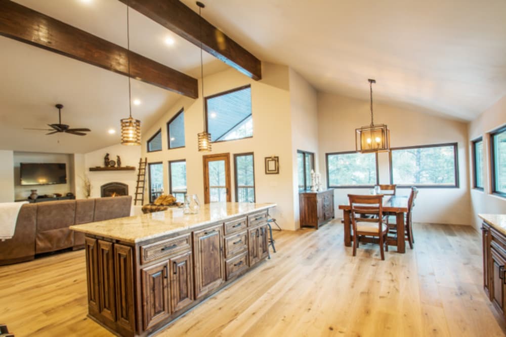 Lucky 8 Luxury Home view 5