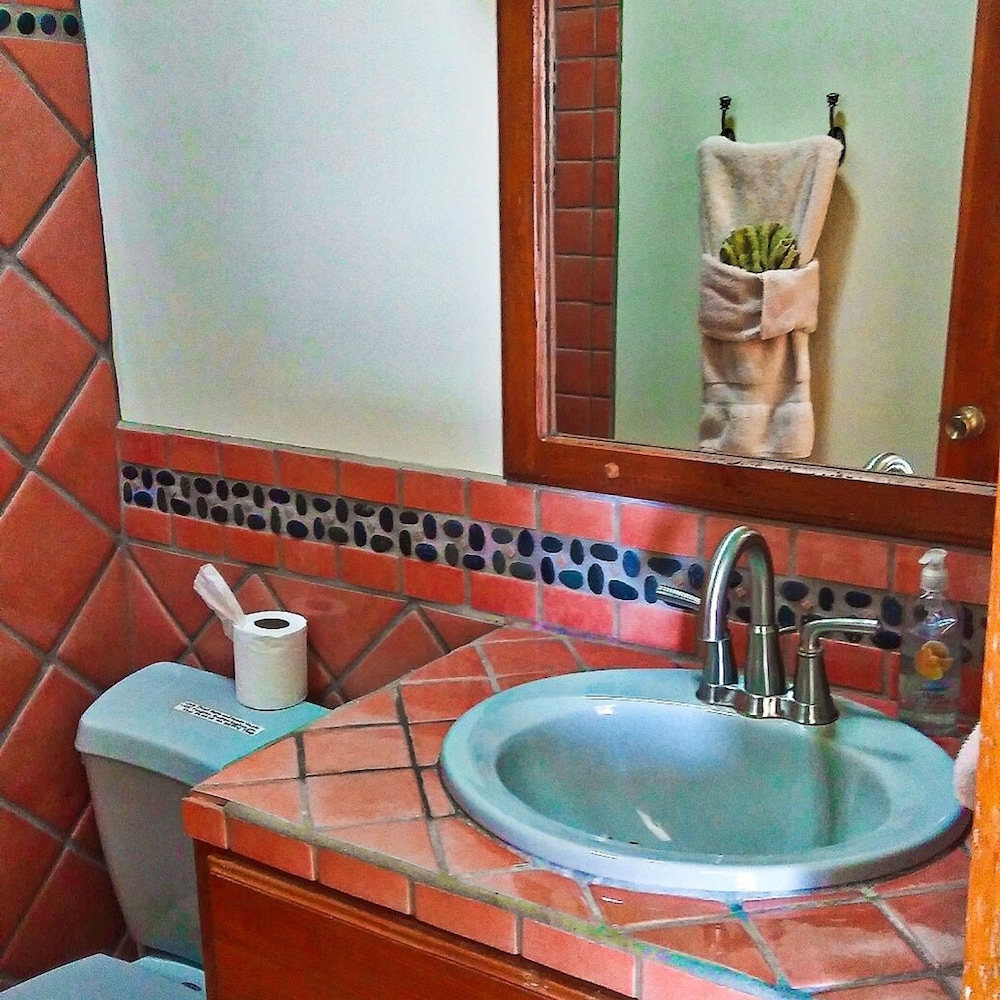 Casa Evita 4 Bedroom Beachfront Home