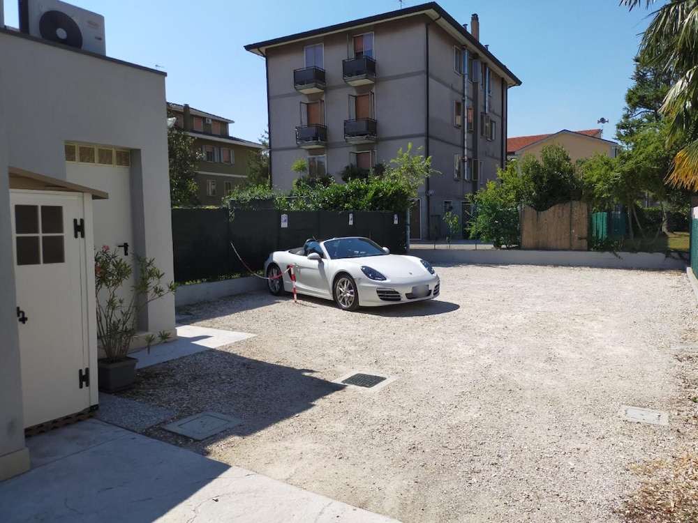 Villa Erica & Villa Erica 1