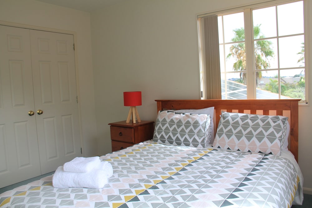 Shamrock Park Guest Home