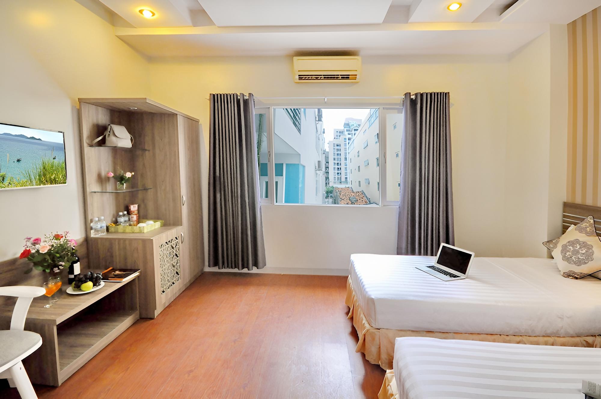 New Mexico Hotel