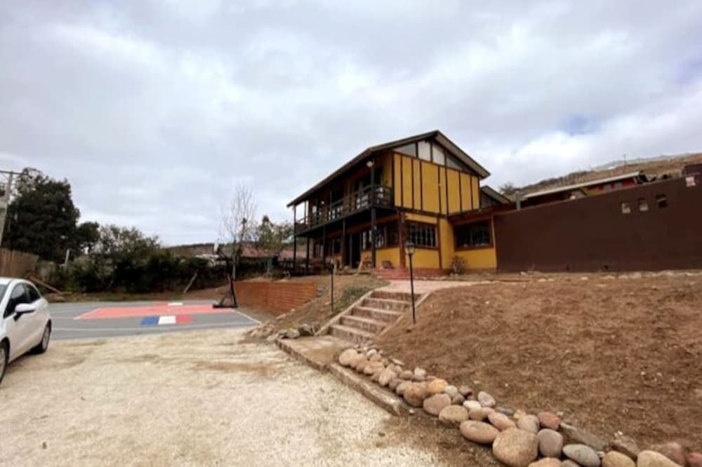 Girasol Country House BBQ Parking Shared Pool Wifi