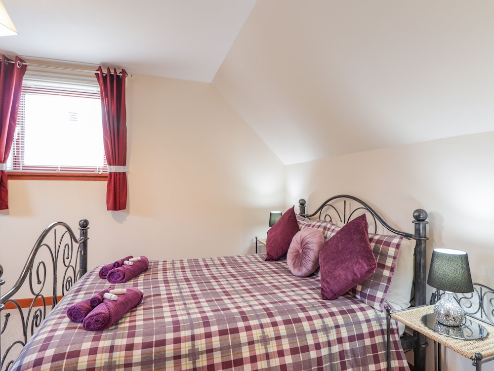 25 Langlands Terrace view 3