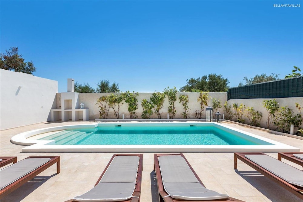 2055 Villa San Teodoro photo 2