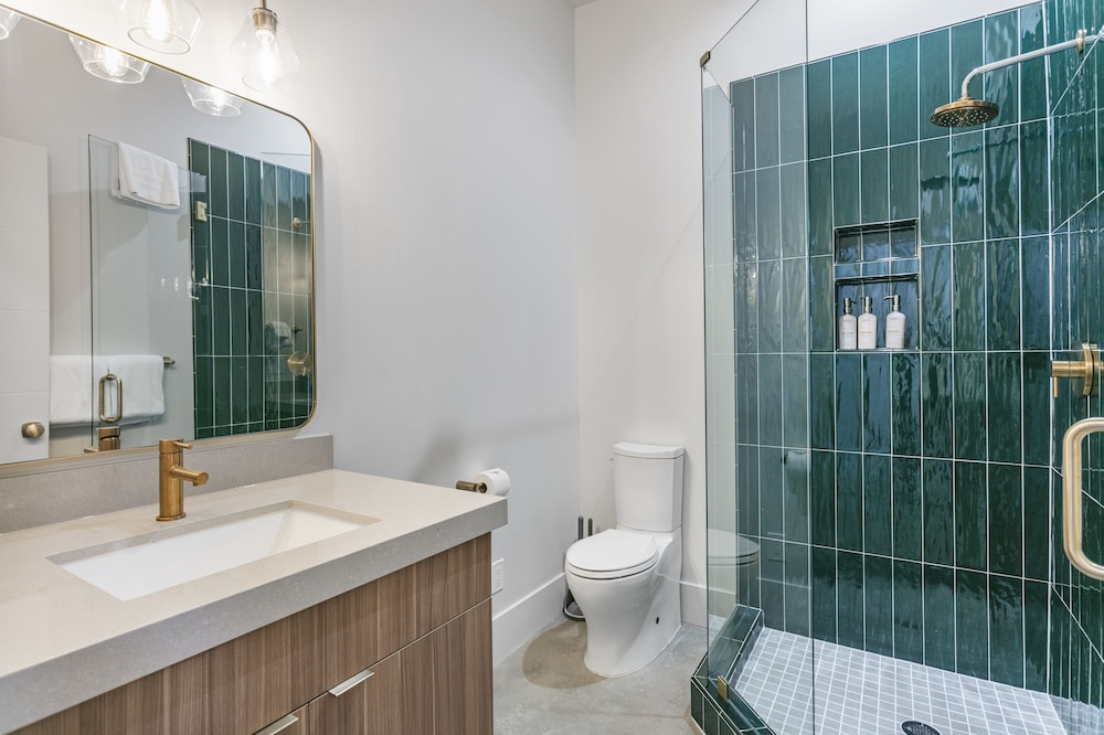 1506 W Orion Way - Skyridge 6 Br Home With Hot Tub 6 Bedroom Home