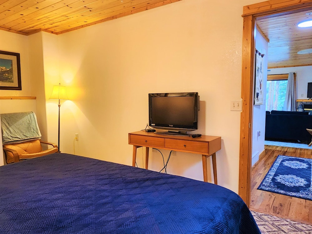 Estes Park Condos - Property Image 183