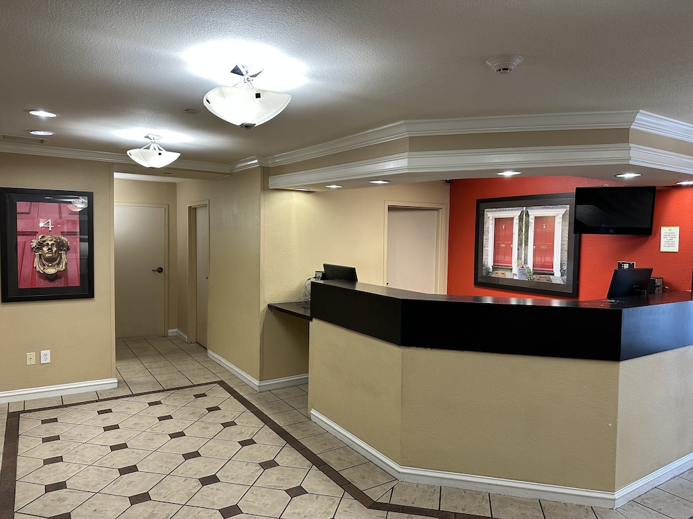 Red Roof Inn Southfield - Property Image 1