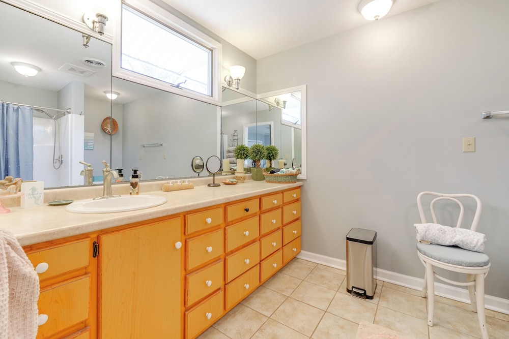 Fall Home Getaway in Surf City Limits