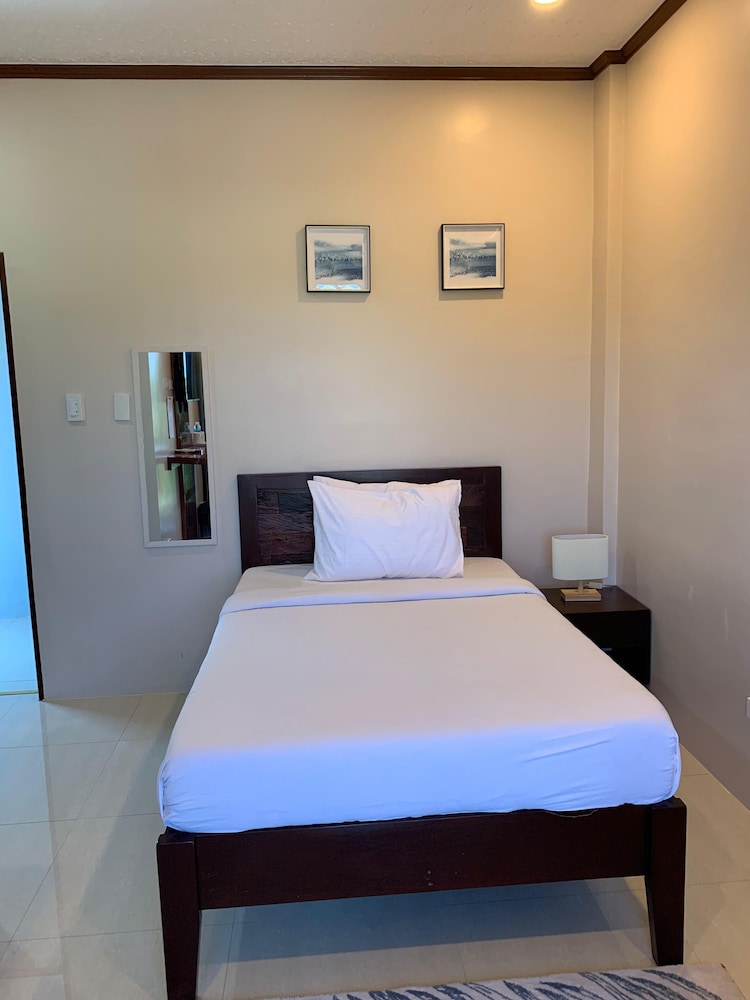 Shas Resort
