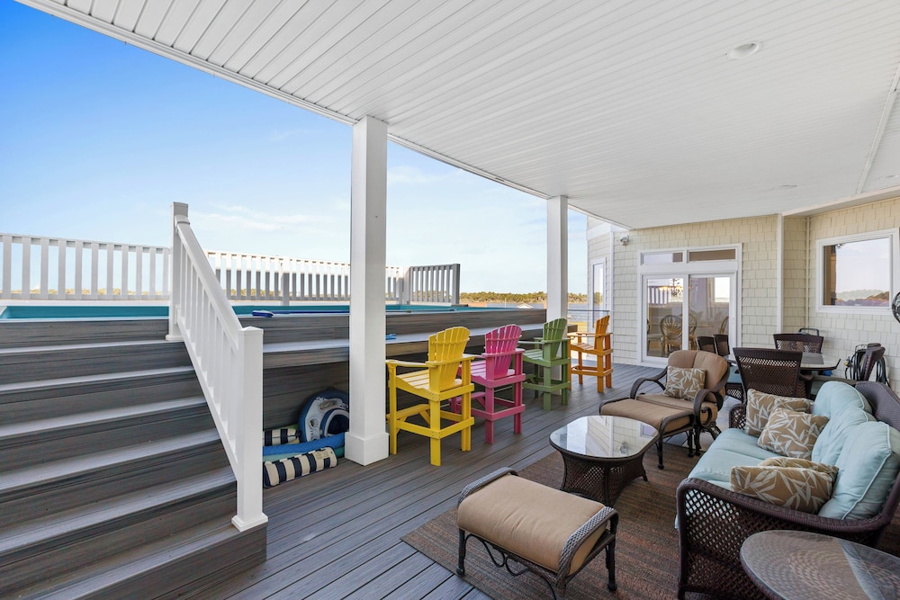 Permuda Private Island by Topsail Realty