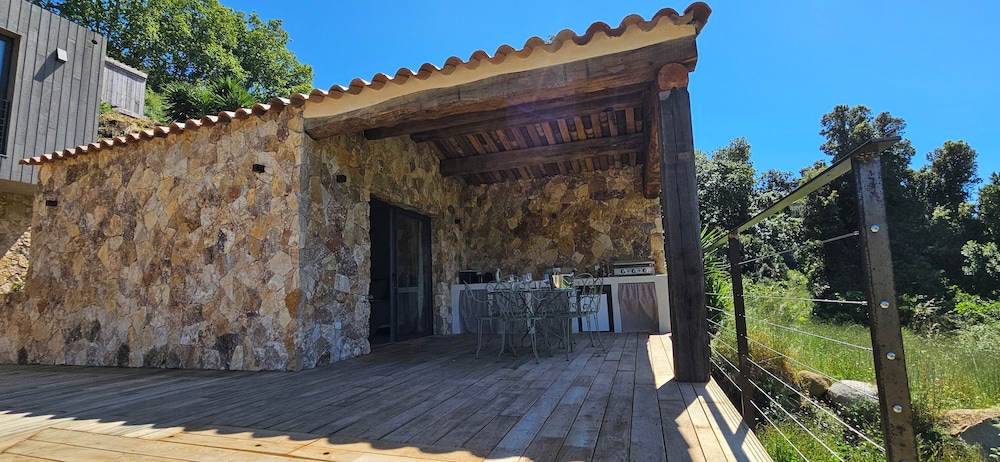 Villa U Casa Legnu & sa Bergerie