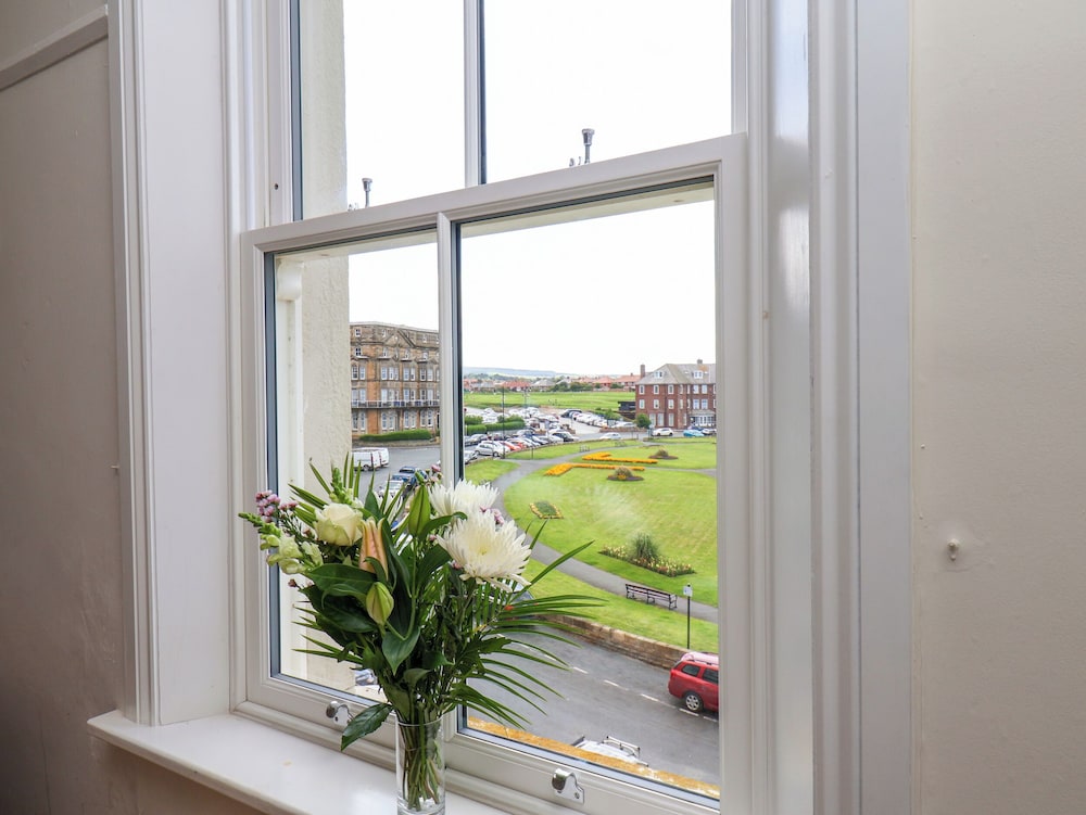 Royal View