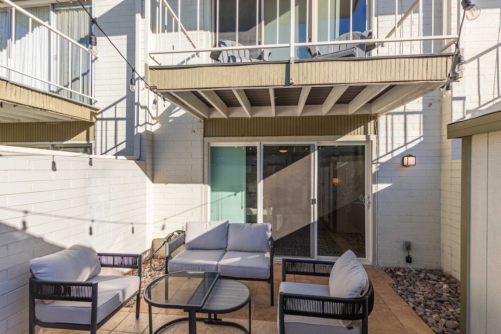 New-heatherbrae 8-old Town-camelback View