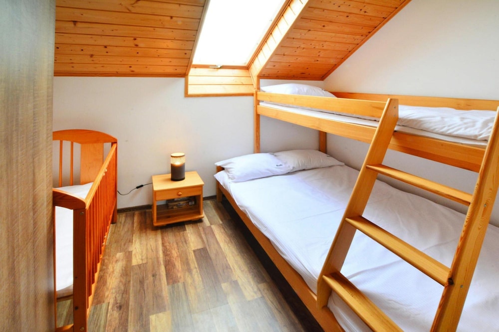 Apartment in Sianozety Near Sandy Beach