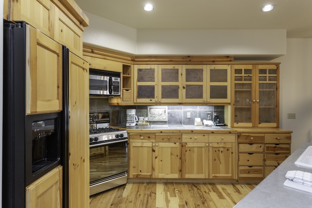 The Lodges at Deer Valley 2 Bedroom Condo