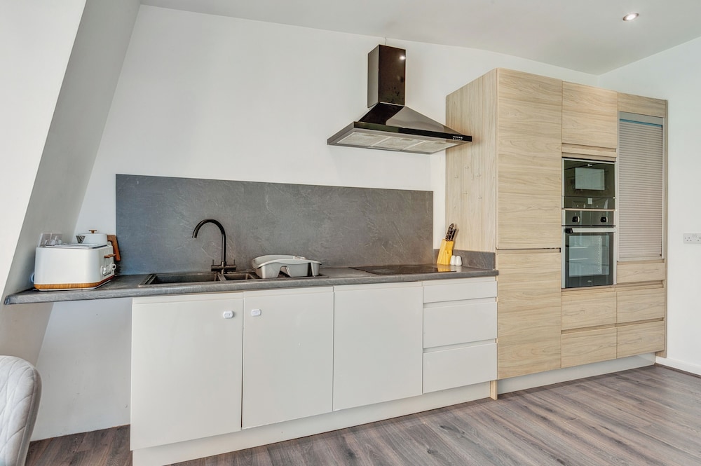 Central Liverpool Retreat